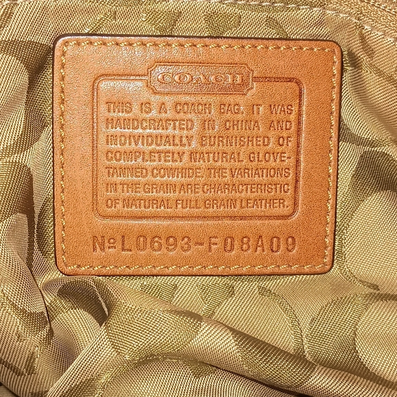 Coach Butter Soft Genuine Leather Designer Hobo - Picture 8 of 8